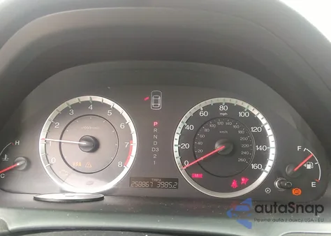 2010 Honda Accord 2.4 Lx z USA, uszkodzony, nr VIN 1HGCP2F34AA074363